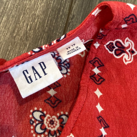 GAP romper - Picture 7 of 7